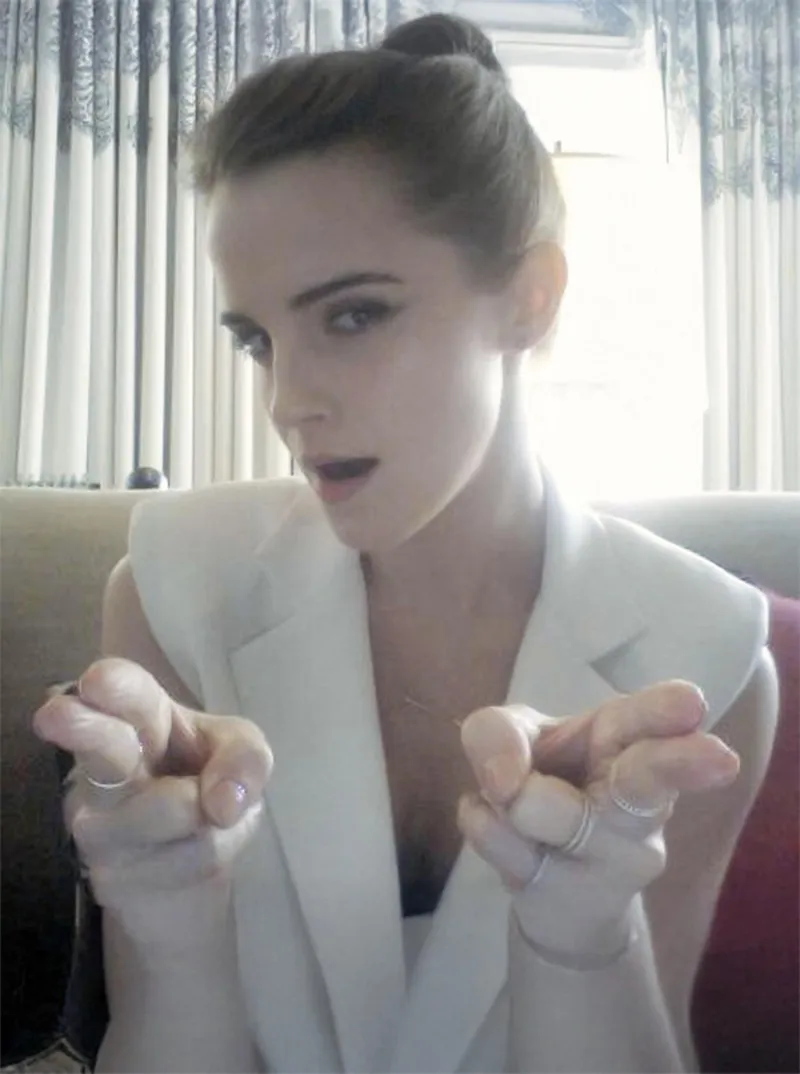 Thumbnail Emma Watson: Exploring Antera200's Insights into CelebsGW