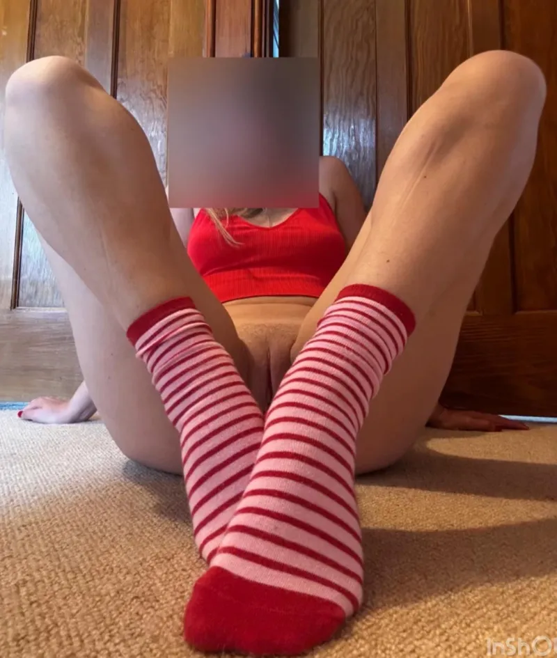 Thumbnail Framing the Feminine: Artistic Shot Analysis | camelhoney