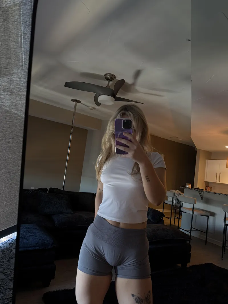 Thumbnail Thick Thighs, Juicy Details: Exploring Body Positivity