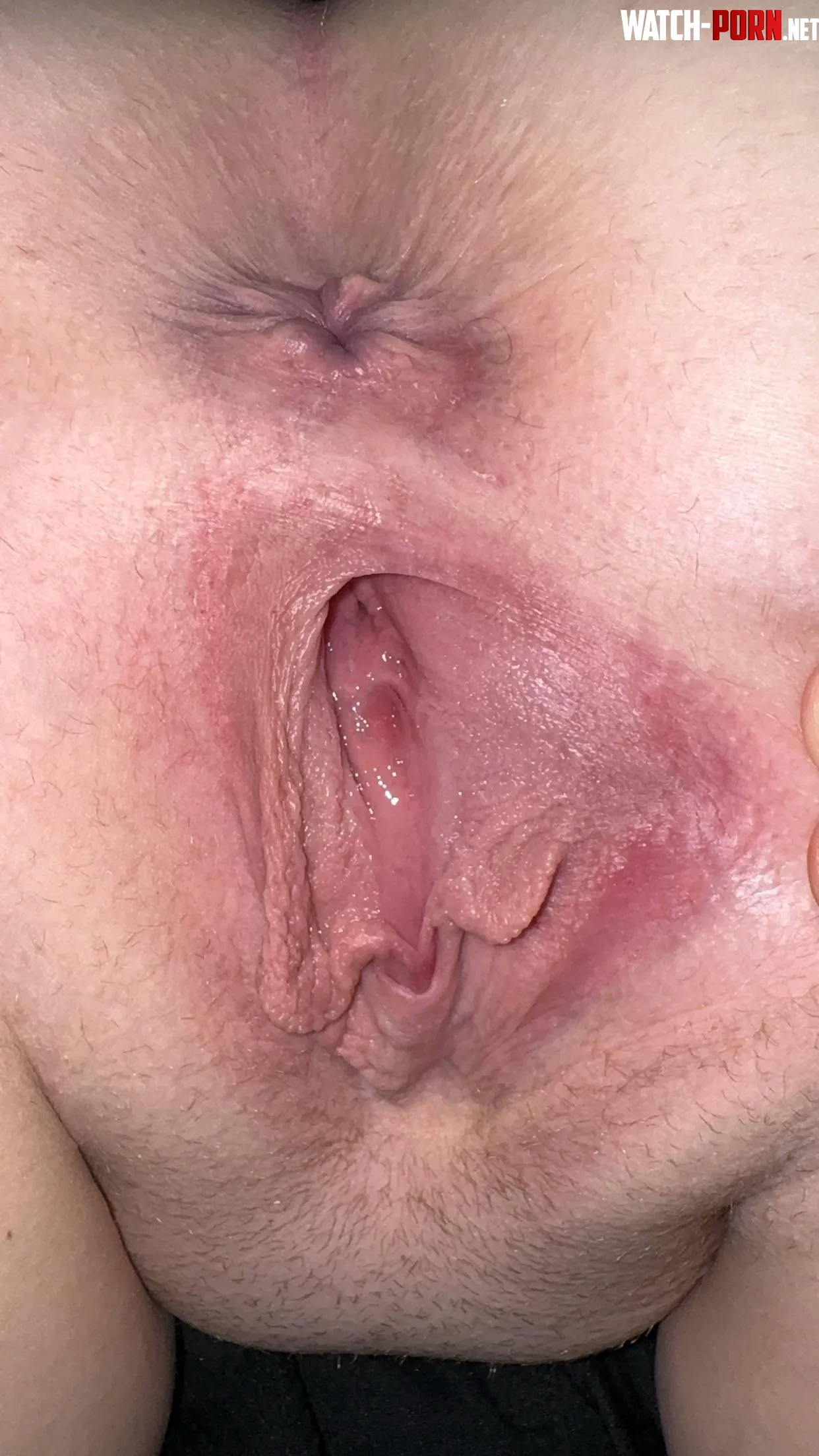Would anyone like to watch me play?? Comment if you’d like to!😝😝😝 by MidwestHottWife