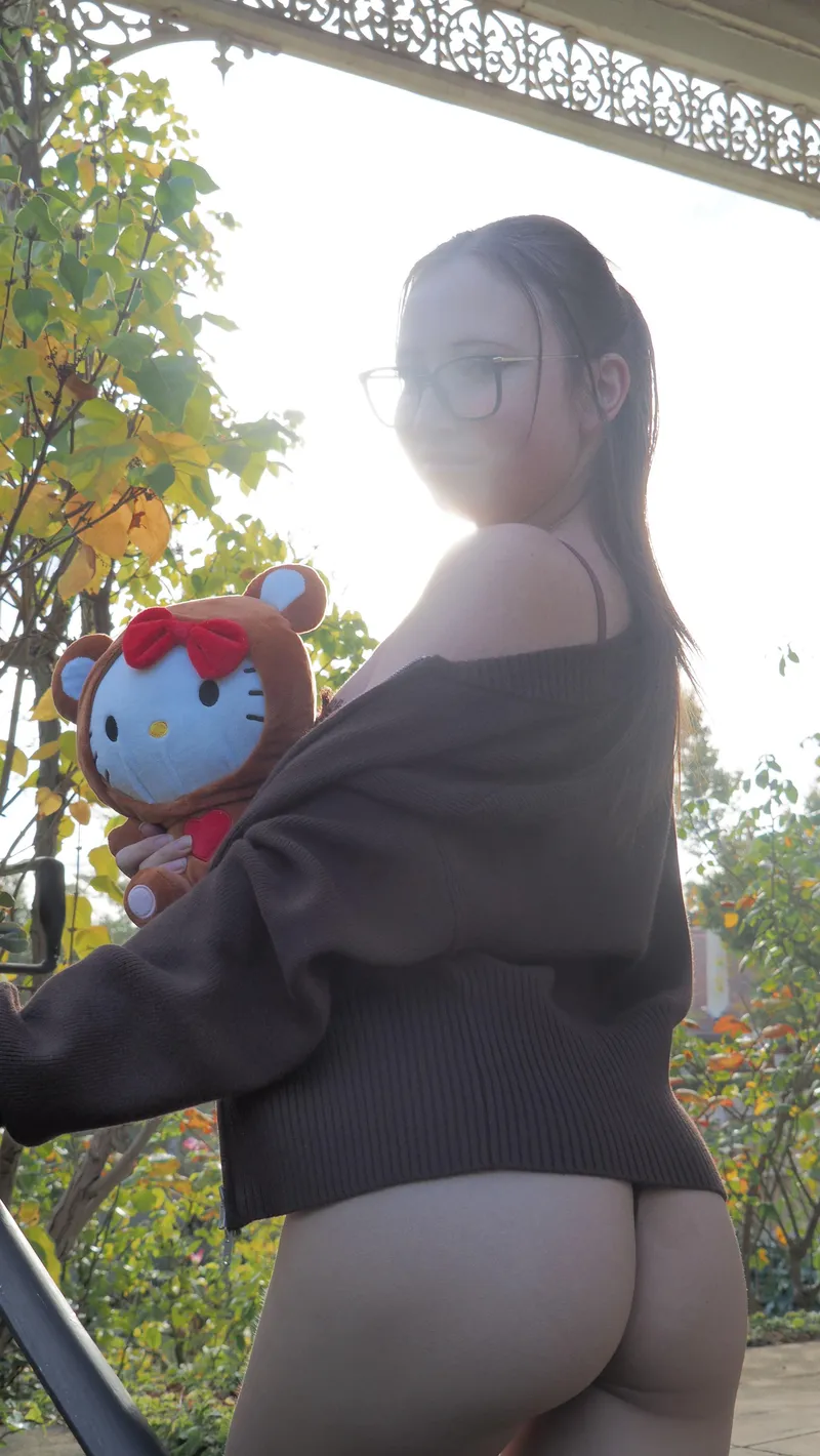 Thumbnail Aangelfox Guides you on How to Play with the Perfect Size - FunSized