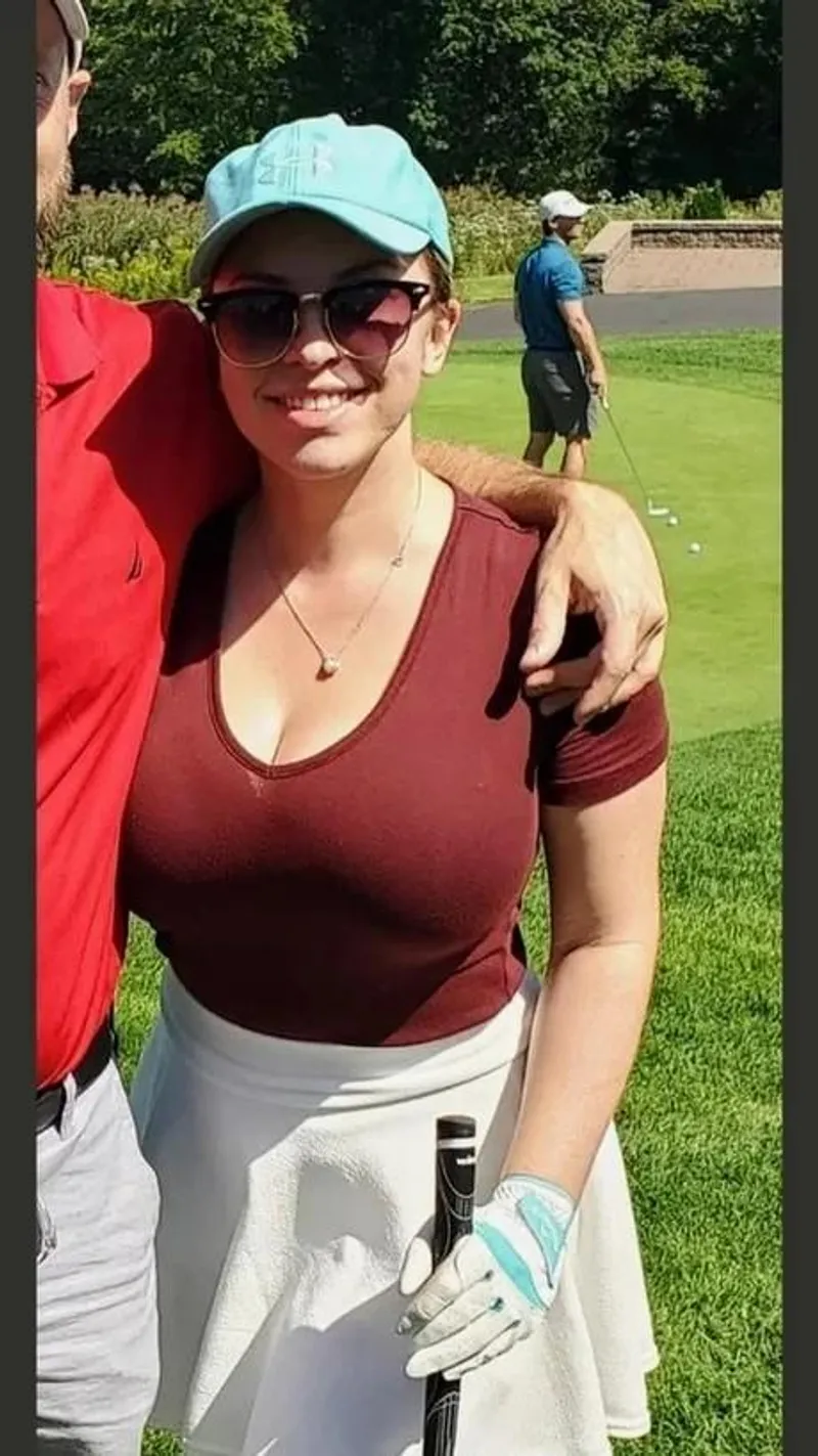 Thumbnail Summerisfunlol Explores the Fun Side of Golf | 2busty2hide