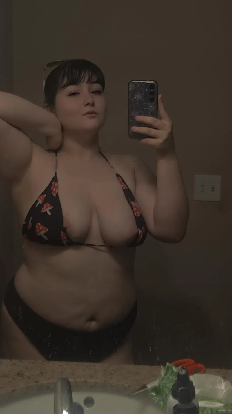 Thumbnail LovelyGhost1213's Swimsuit Trust Issues | BBW Revelation