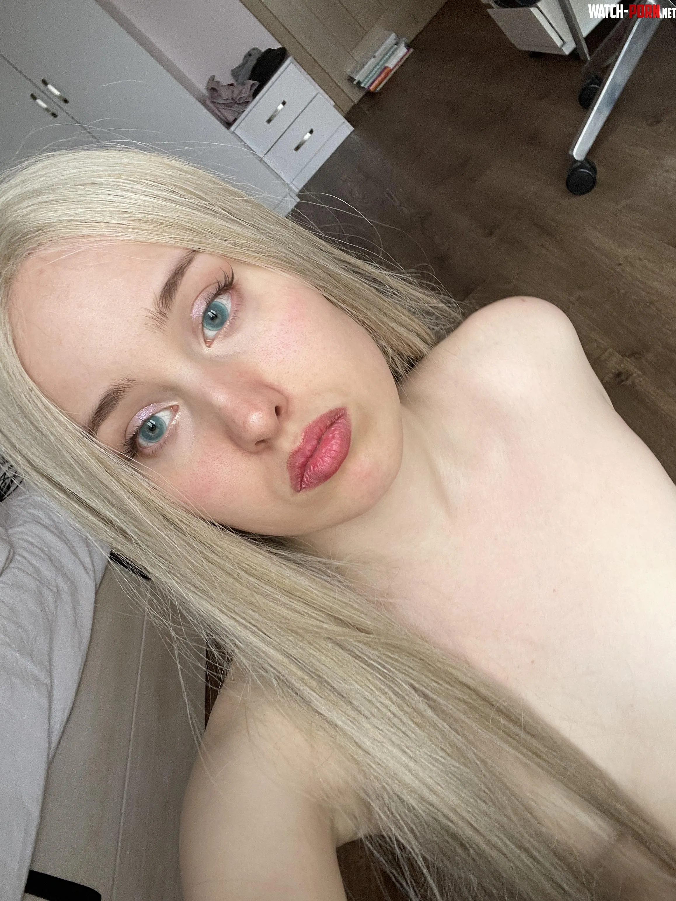 Do you like my eye color by berriealina