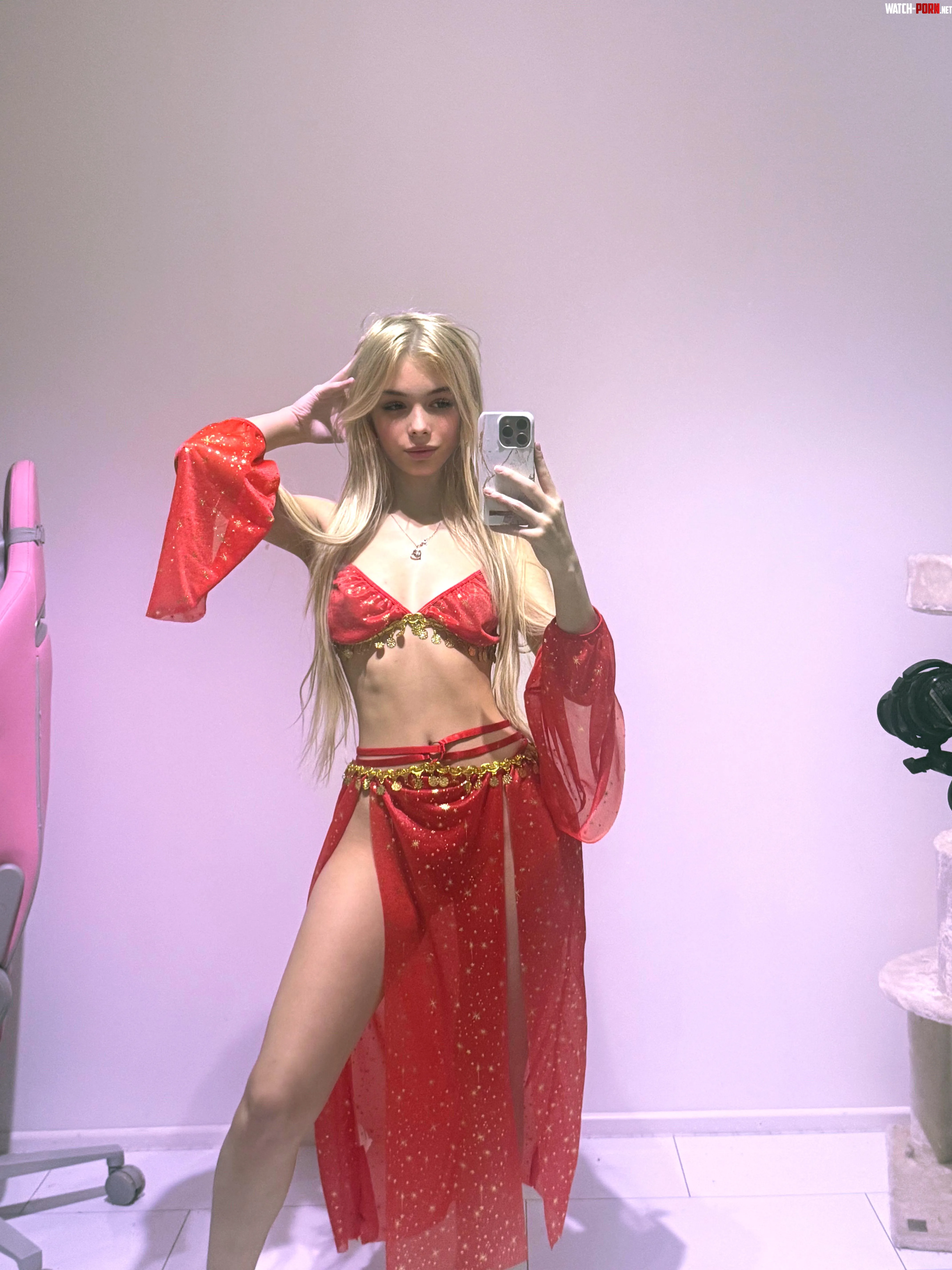red is my classy color by OnlyYourLexi