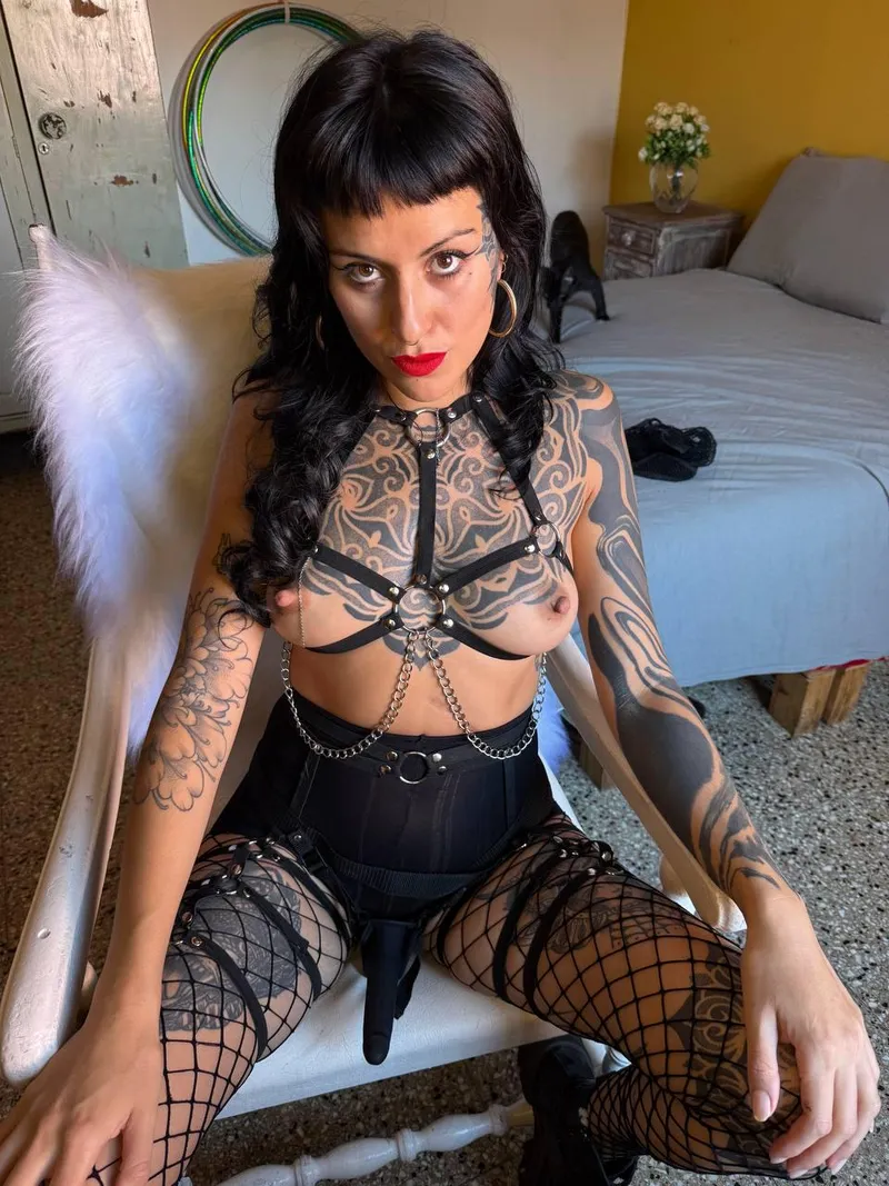 Thumbnail Hard Body for Your Hard D by kittycathydoll - NSFW_Hardbodies Article
