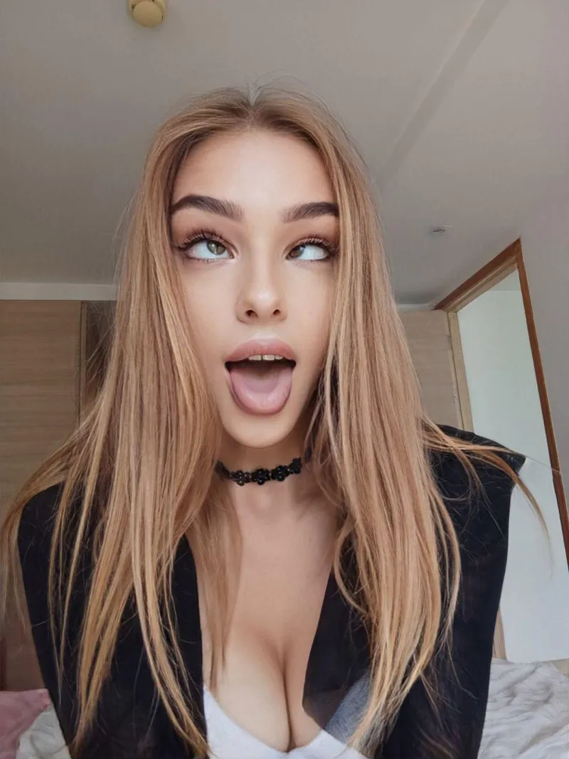 Thumbnail ComprehensiveCap1691: All Over Me - RealAhegao Adventures