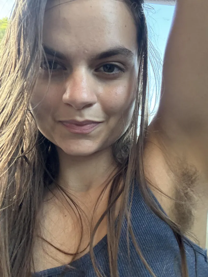 Thumbnail tomikoari's Bold Display of Hairy Armpits in Public Places