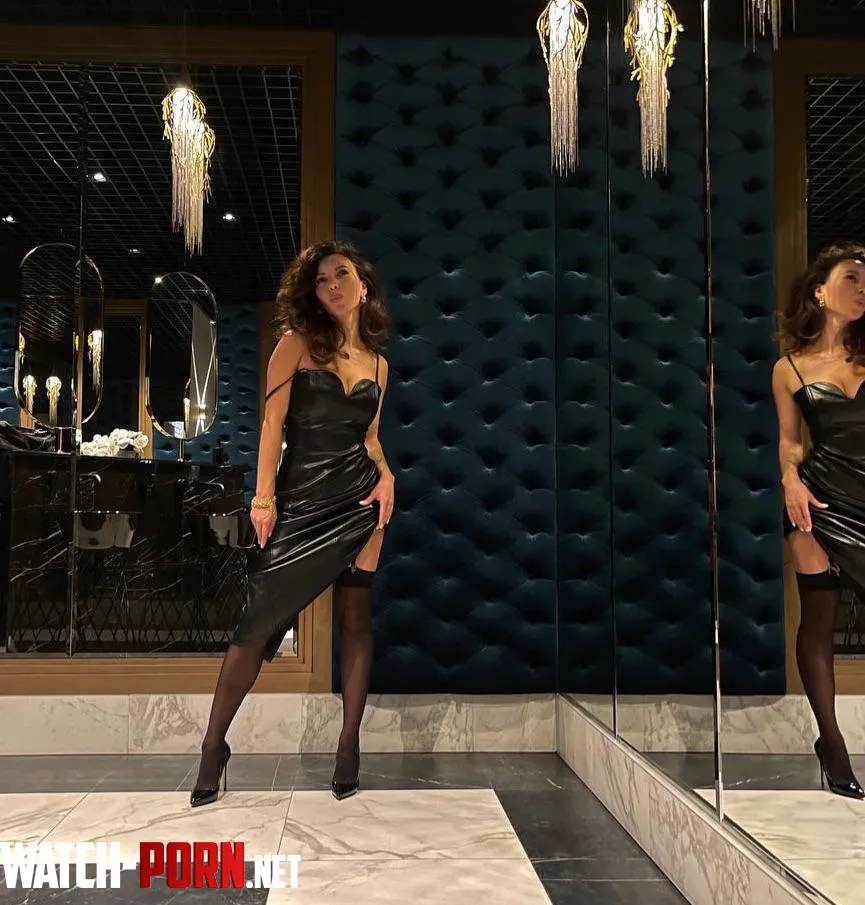 What do you think of my first date outfit by s_mistress
