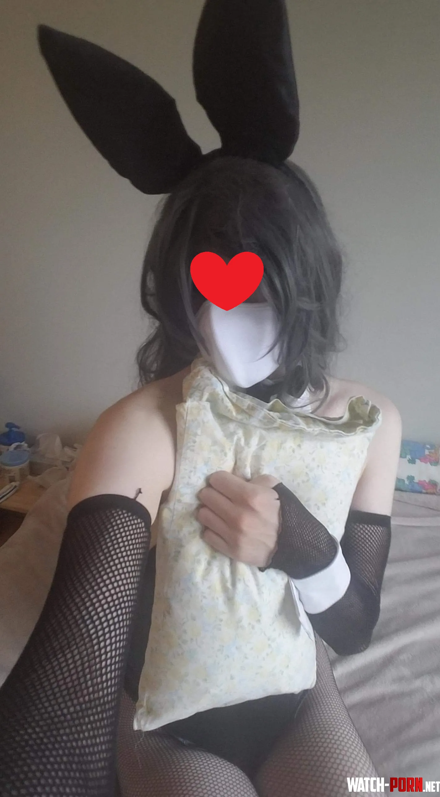 Shy Bunny Girl ~ by Vizu_25912591