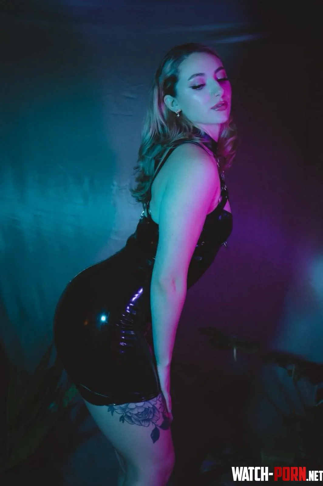 Beautiful goddess in latex by worshipavaonyx