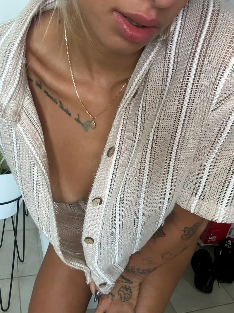 Thumbnail Midweek Happiness Unveiled by MysticMomma2 in Downblouse Revelations