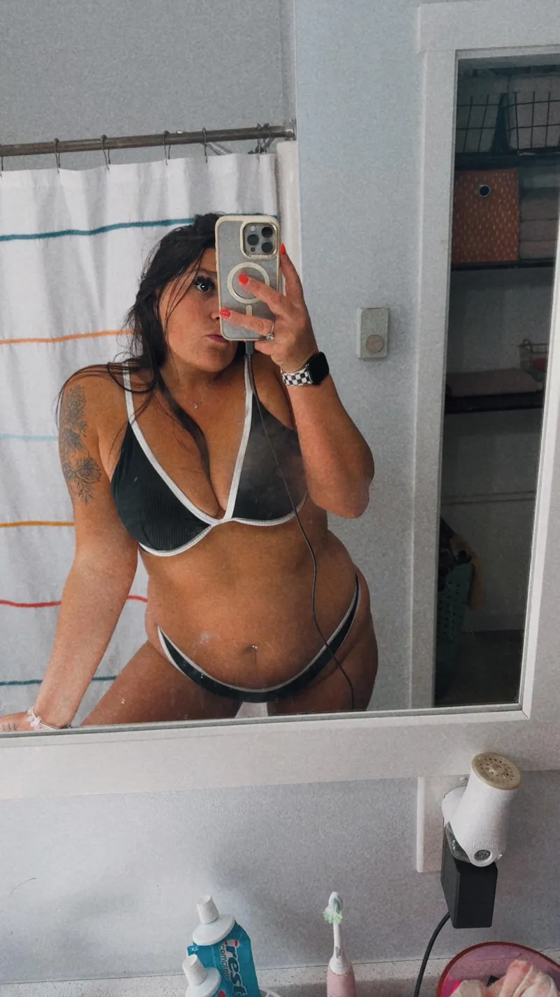 Thumbnail Indulge in Playtime with theiciousontop | onlyfanschicks Enticement