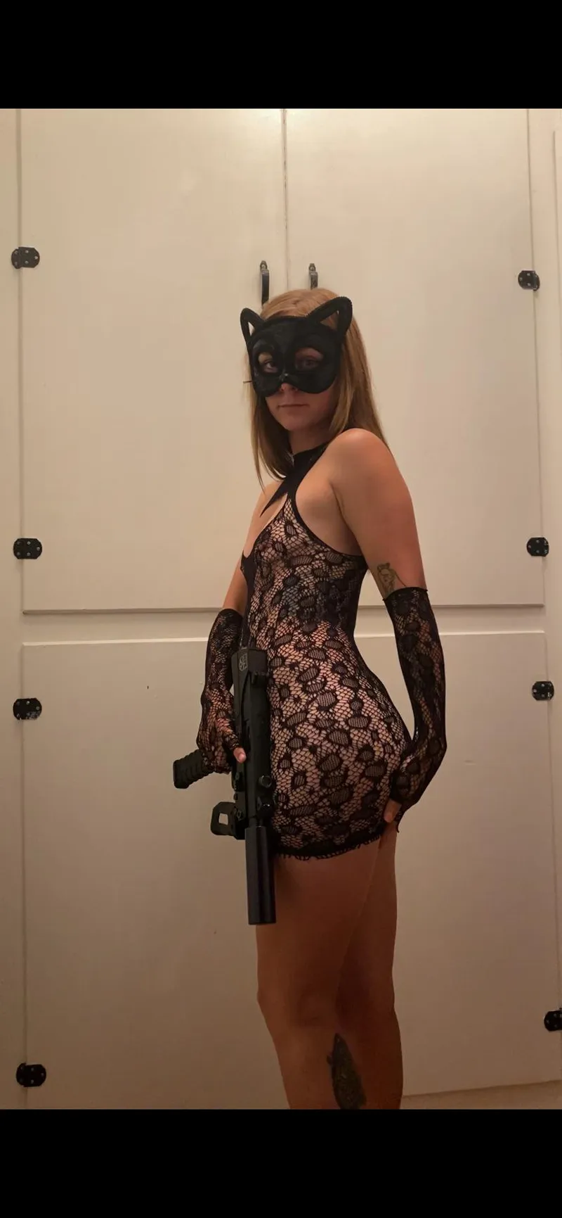 Thumbnail Mistycomingsx's Daily Pleasures in Hands & More | girlswithguns