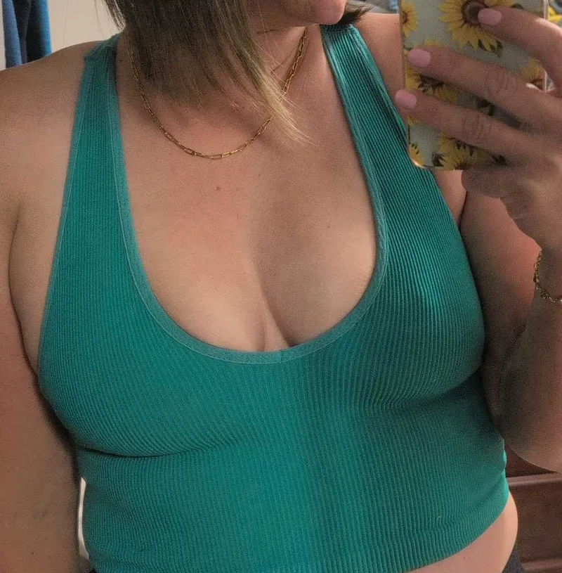 Thumbnail Spicysunflower88 Flaunts: Wearing Little, Wearing It Well - Braless Confidence