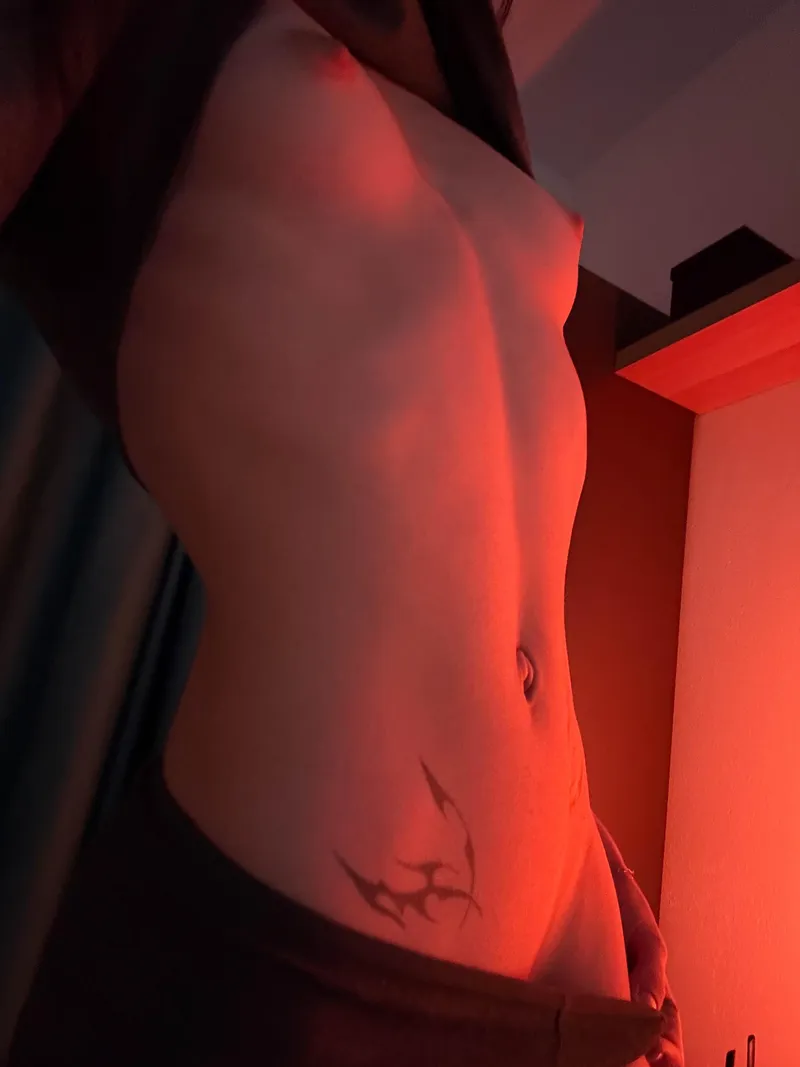 Thumbnail Sensational Heat in Every Move | Gonewild18 by Isla_Lucinda