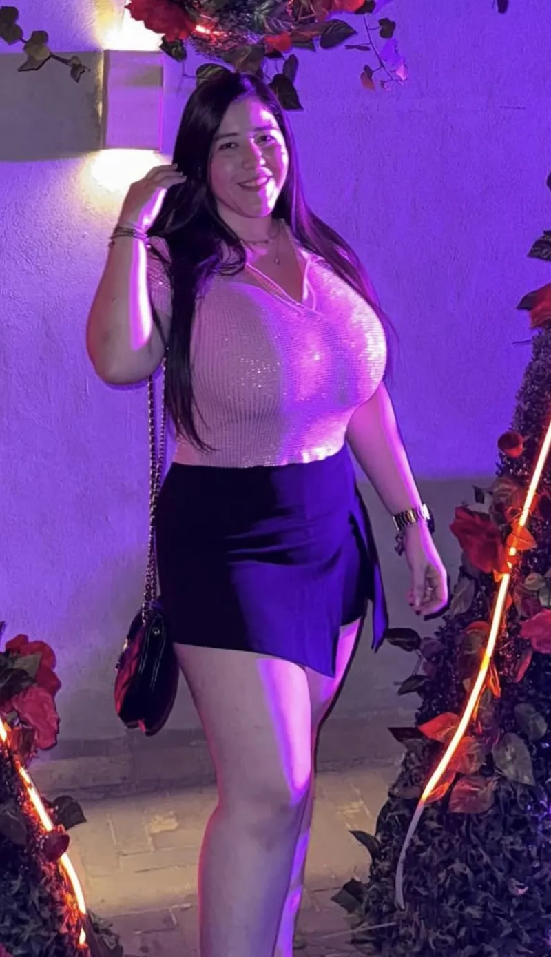 Thumbnail A Mexican Twist: 2busty2hide Uncovered by AffectionateSnow6459
