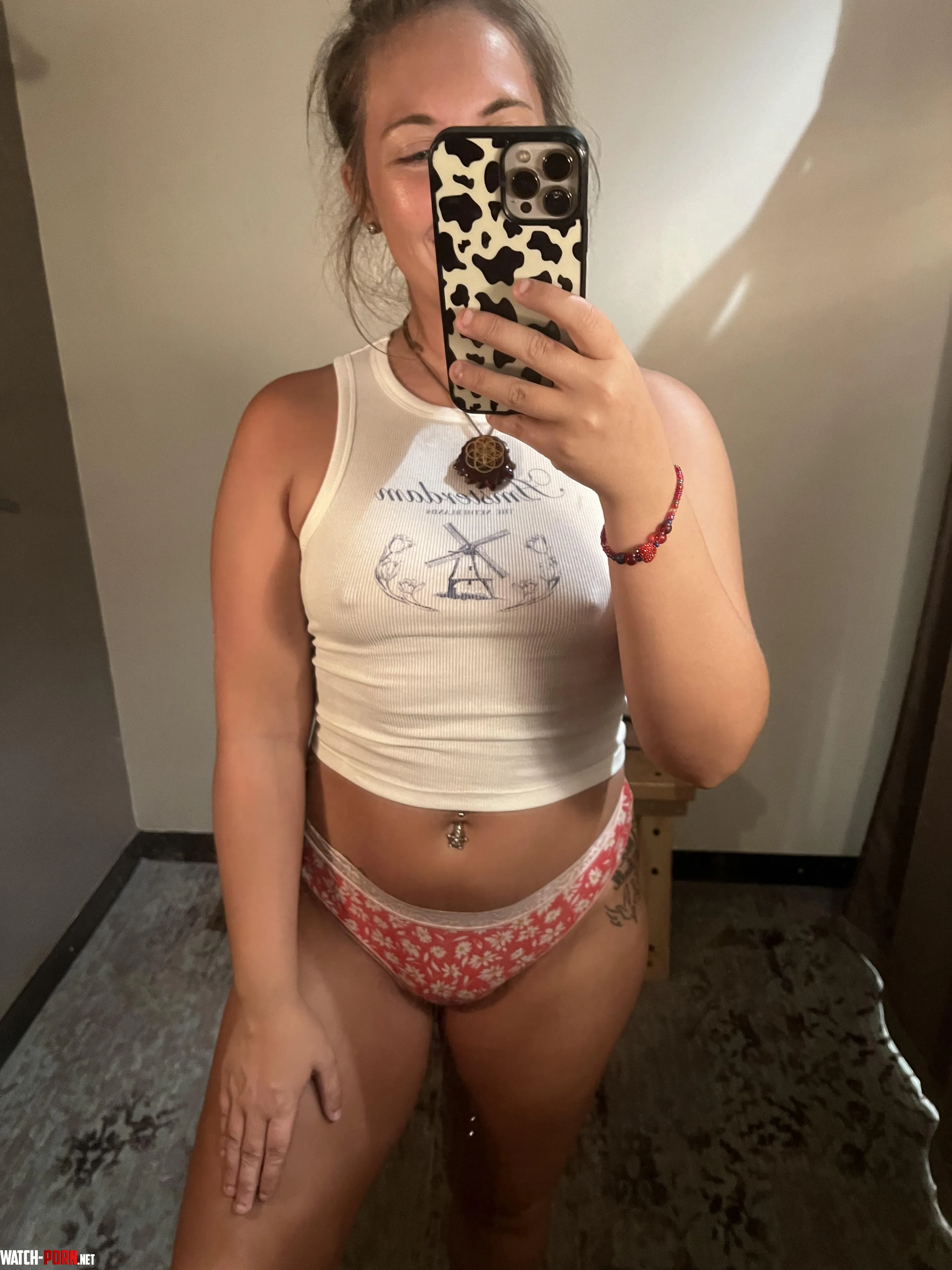 Little white tank kinda day by Myrandaaa69