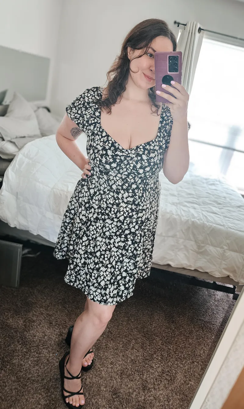 Thumbnail Exuding Cuteness - Delightfulbliss7 | Milfie