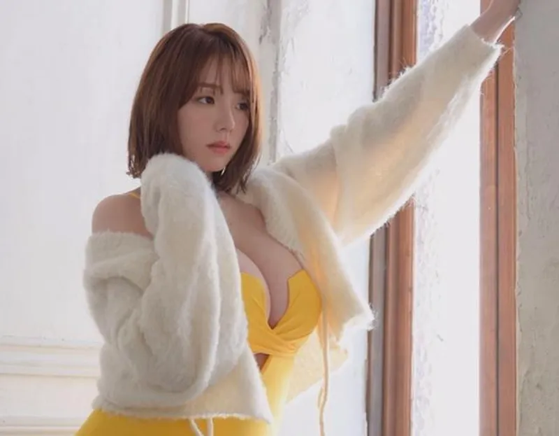 Thumbnail Ai Shinozaki: A Journey into Beauty by juliotikz in Gravure