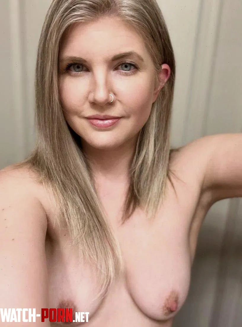does this grandma giving you a boner by Mystique_Lovez