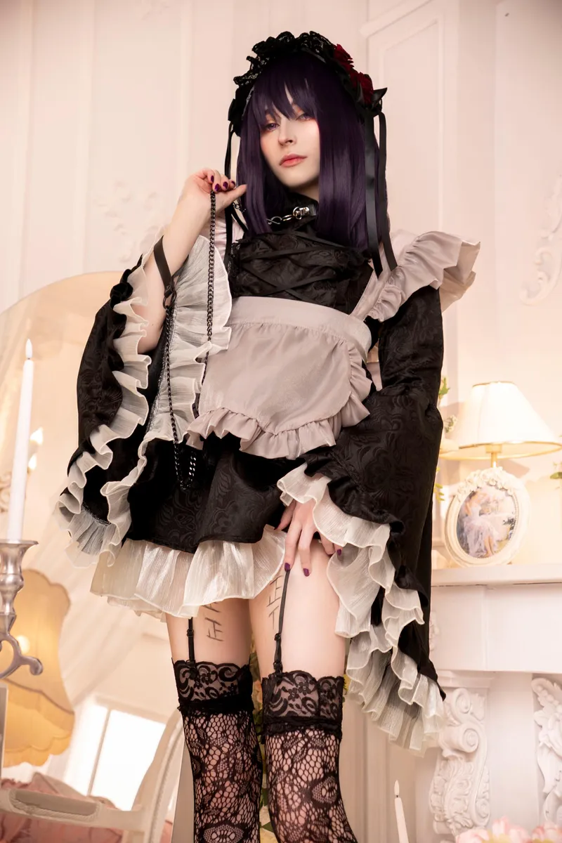 Thumbnail misha_mitski's Alluring Shizuku Cosplay Unveiled