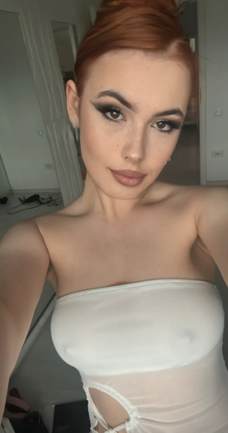 Thumbnail Experience Free Hugs and Pokies Sensations with ElizaaCharm