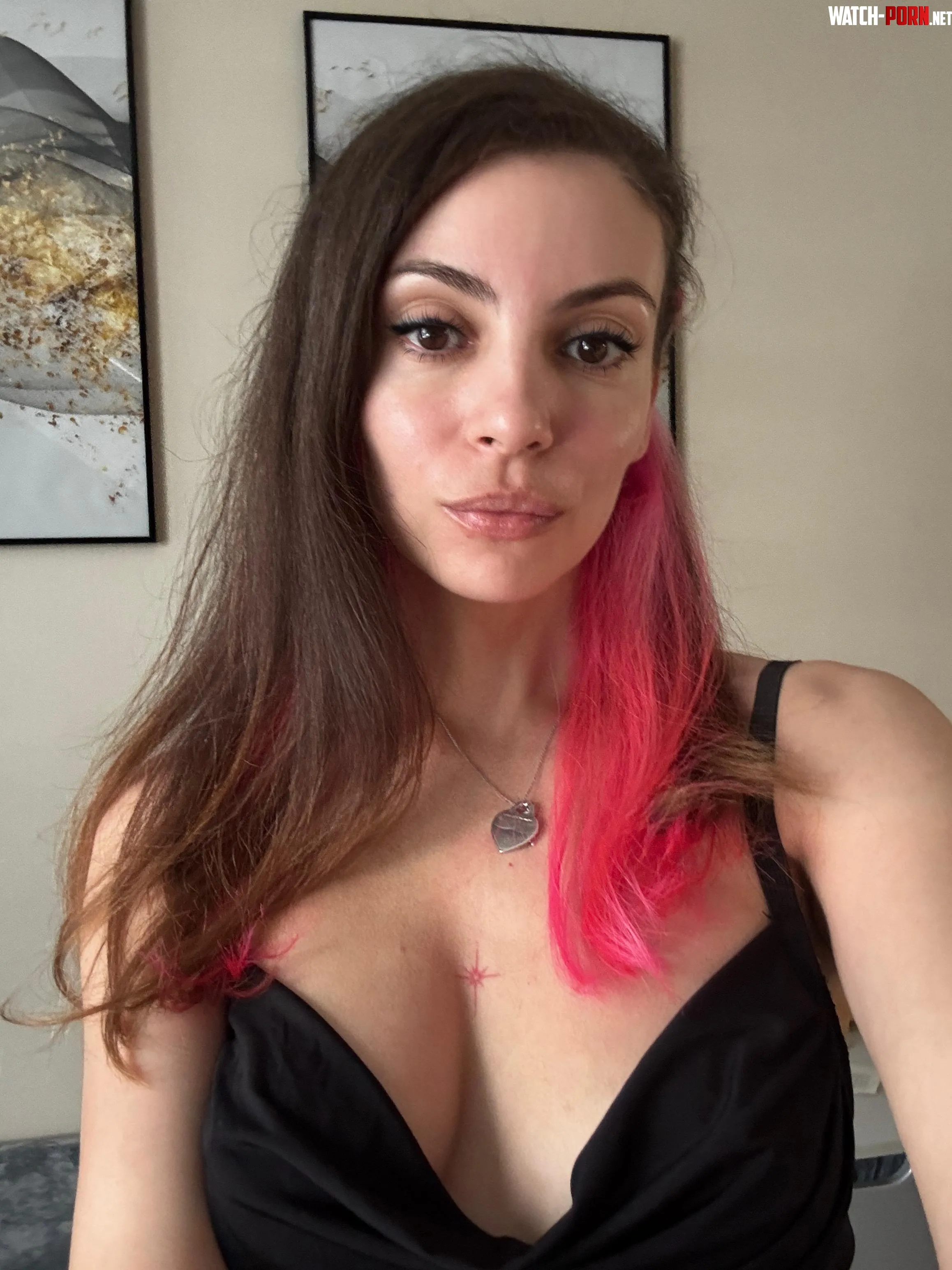 Proof that brunettes really do it better by viktoryviki