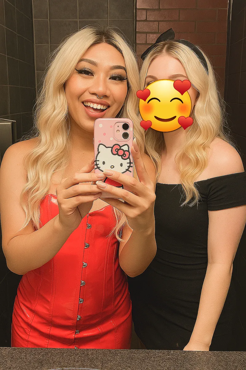 Thumbnail ashi_madi's Genderfluid Journey: Embracing asiansissification Delight