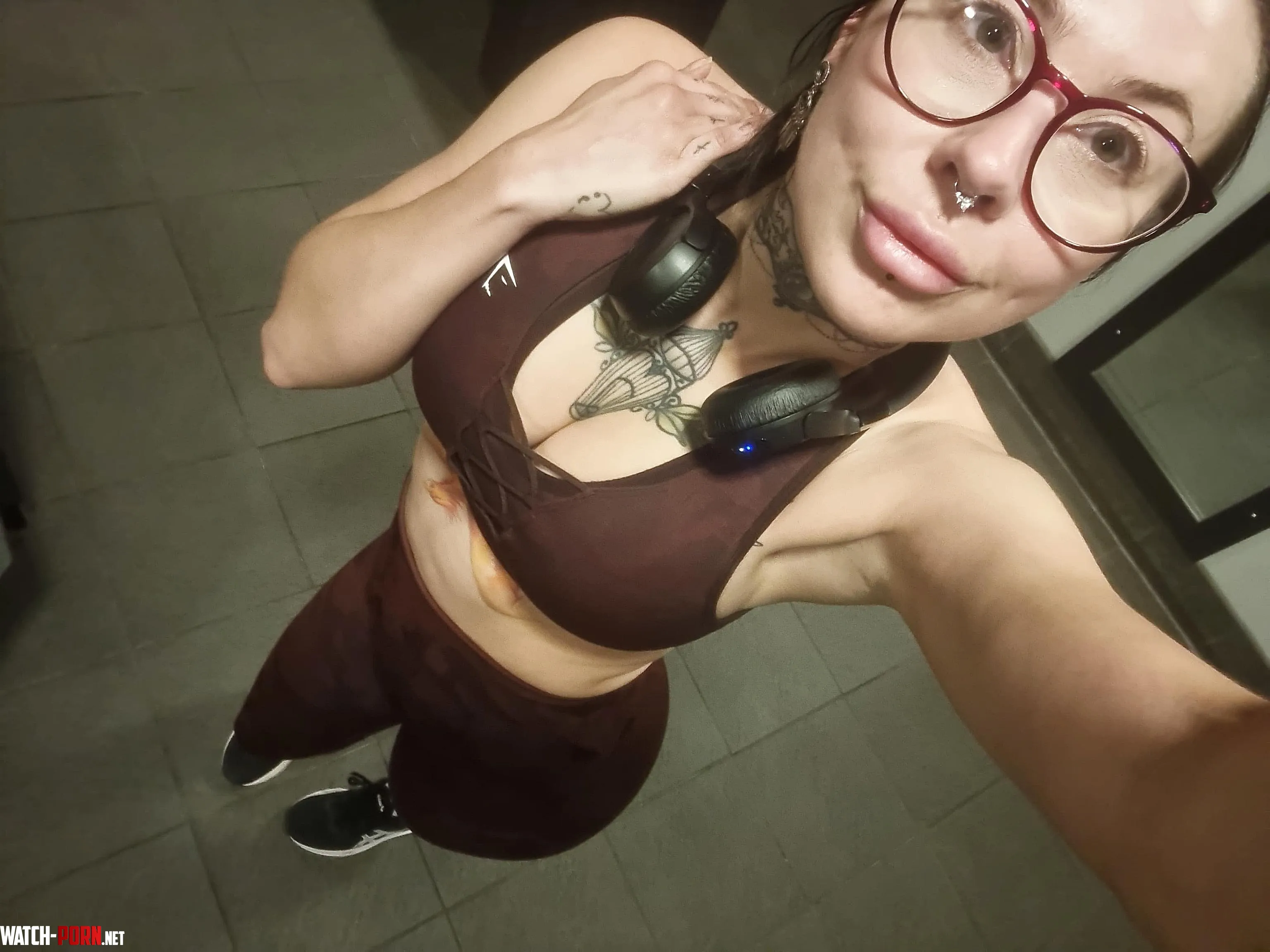 Time to get that milf butt moving by CrystalAtticus