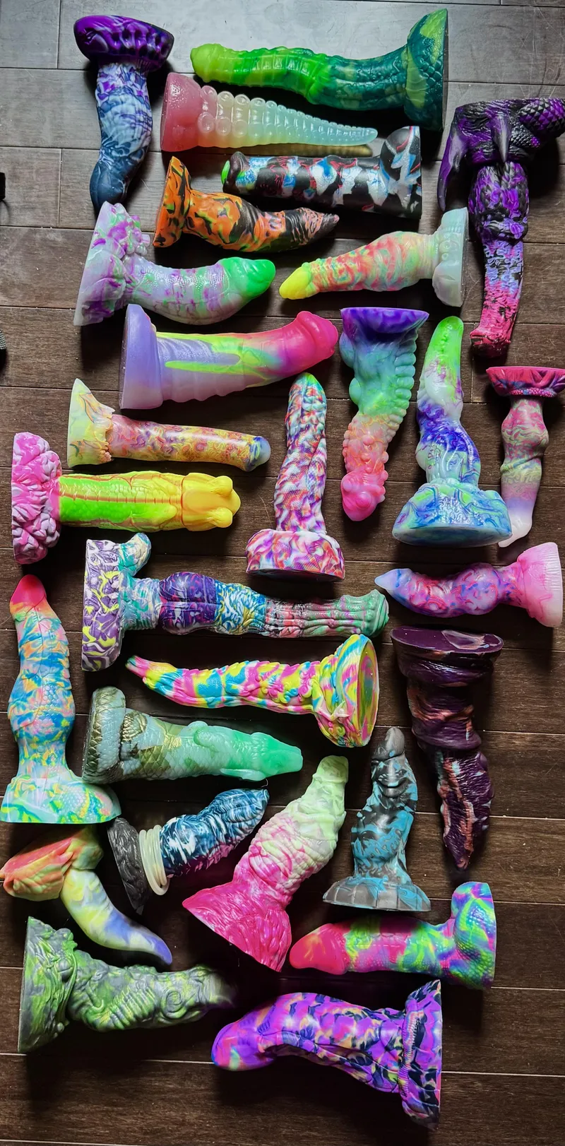 Thumbnail MeDiUmS (A Reminder to Use the Real Size Tool) by ScruffyVegan