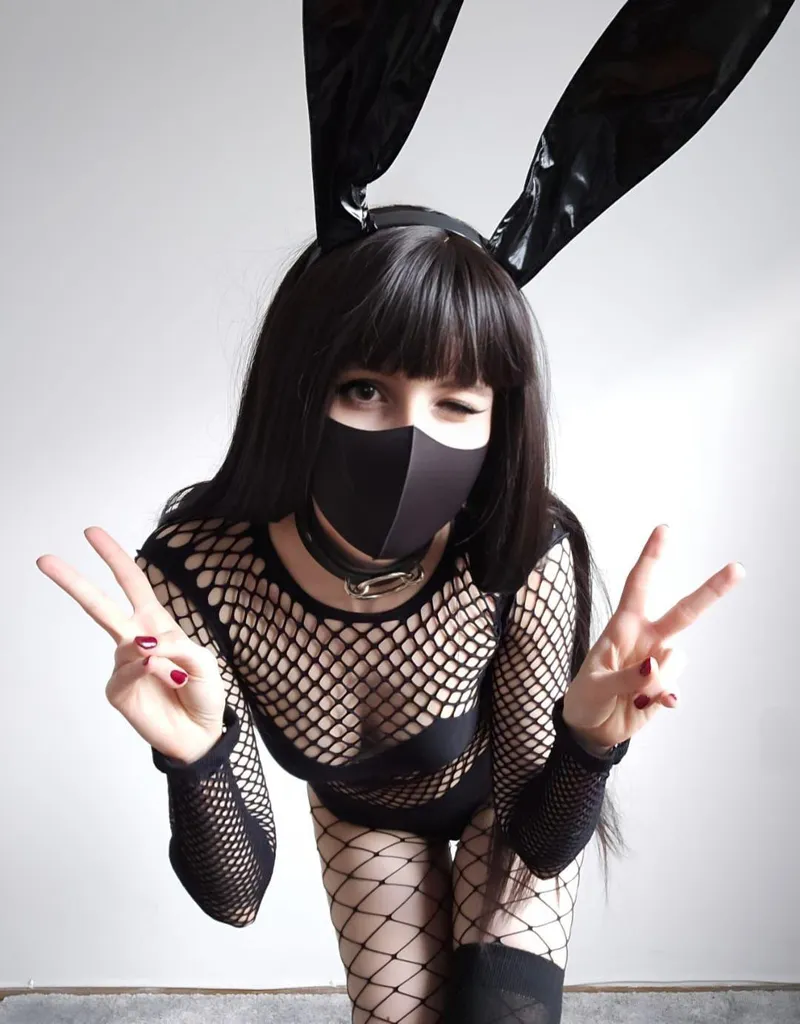 Thumbnail Exploring Goth Bunny Appeal | BunnyGirls Question
