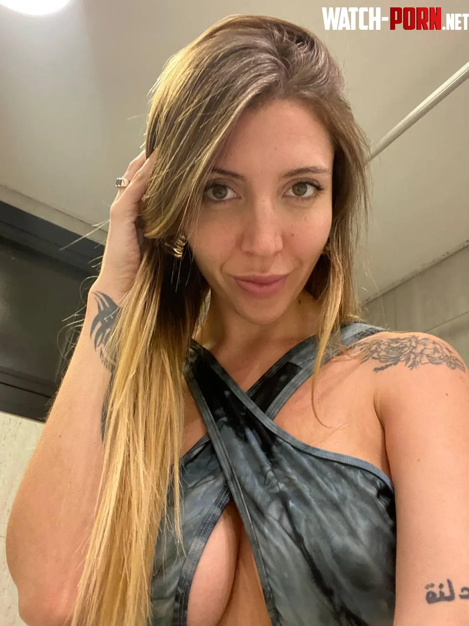 Just wanted to try this new top how does it look on me? by itsemiharris