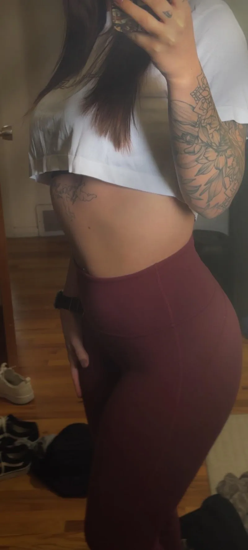 Thumbnail Gym Essentials for Every Croptop Lover by Sinfulangelxxxx | croptopgirls