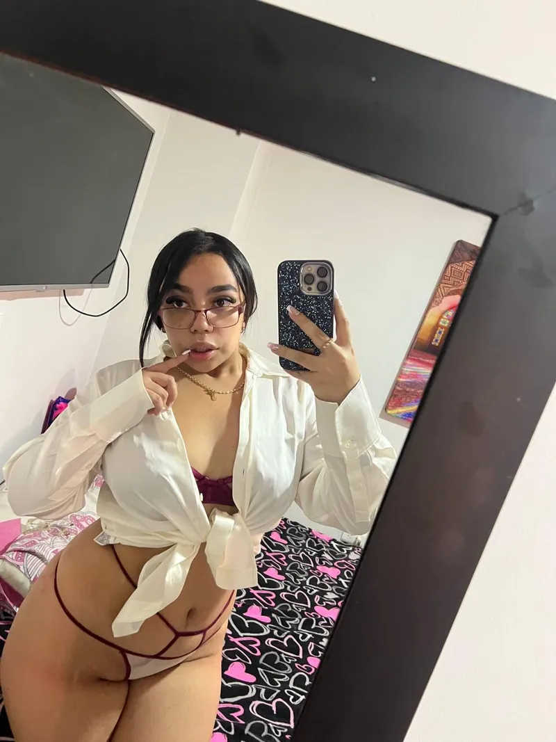 Thumbnail YourFavGoodGurl Asks: Which Position for This Outfit?