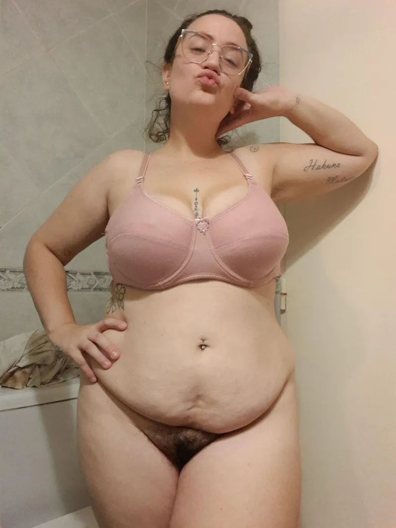 Thumbnail Embracing Natural Beauty: Hairy Body's Dirty Look