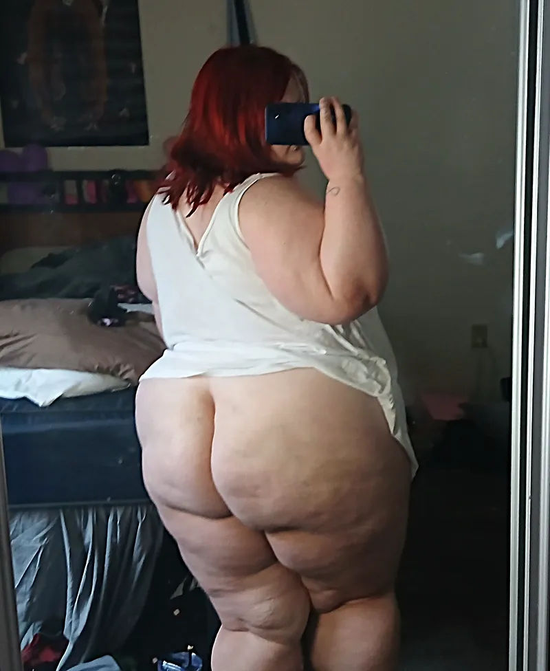 Thumbnail Is my Ass Fat Enough? B1tch_Bitez Explores SSBBW Life
