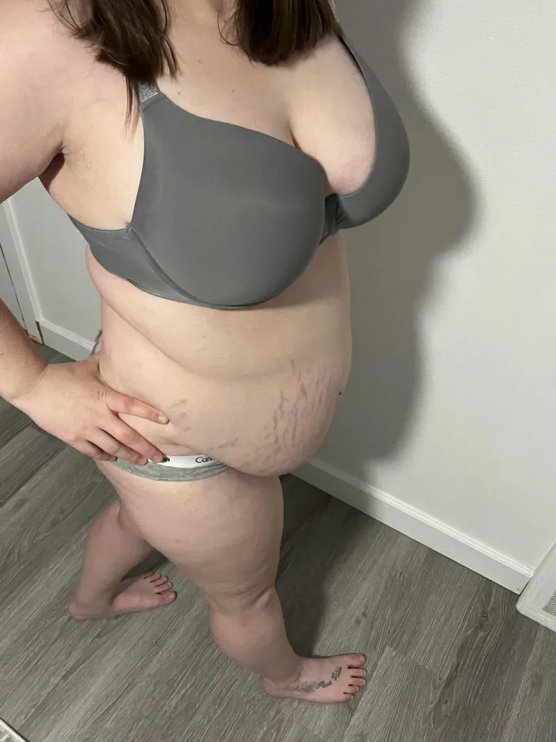 Thumbnail Embracing Tiger Stripes: JordynSawyer918's Proudly Thick Journey