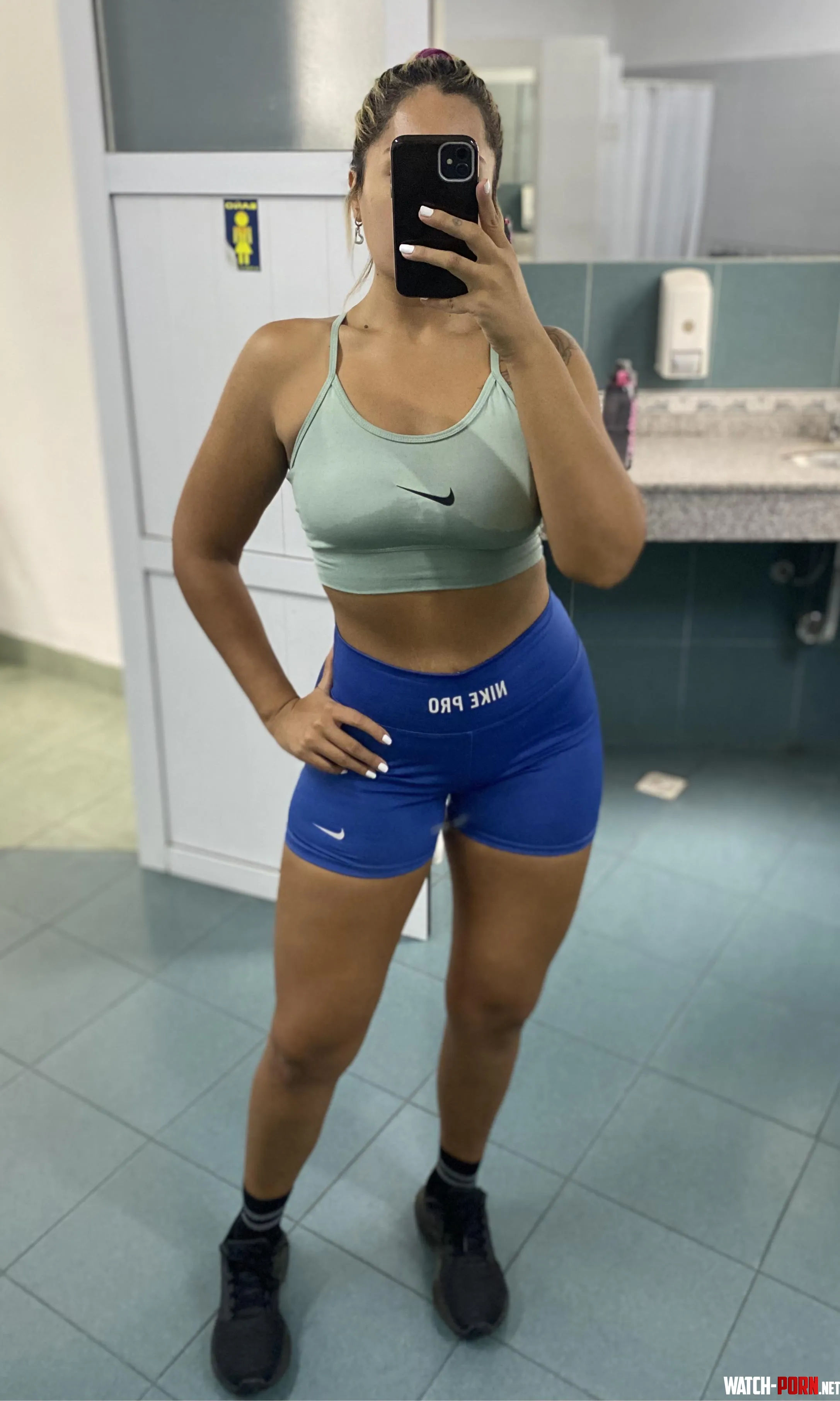 sweaty breasts on the gym by Loola1997