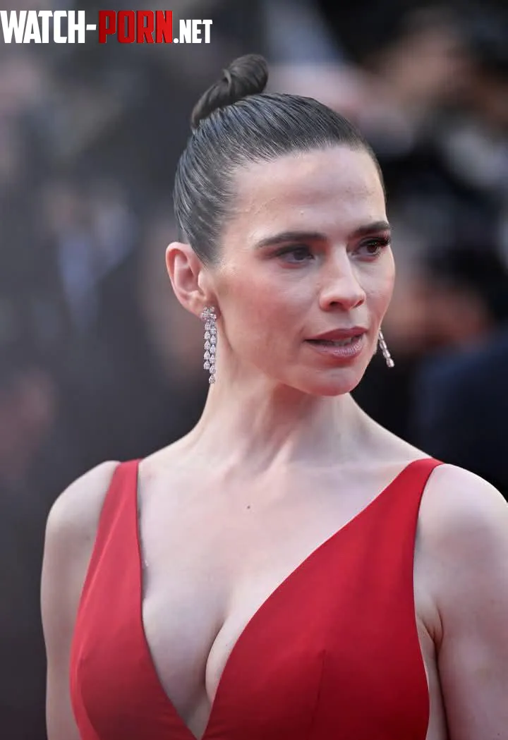 Hayley Atwell by Resident_Designer_96