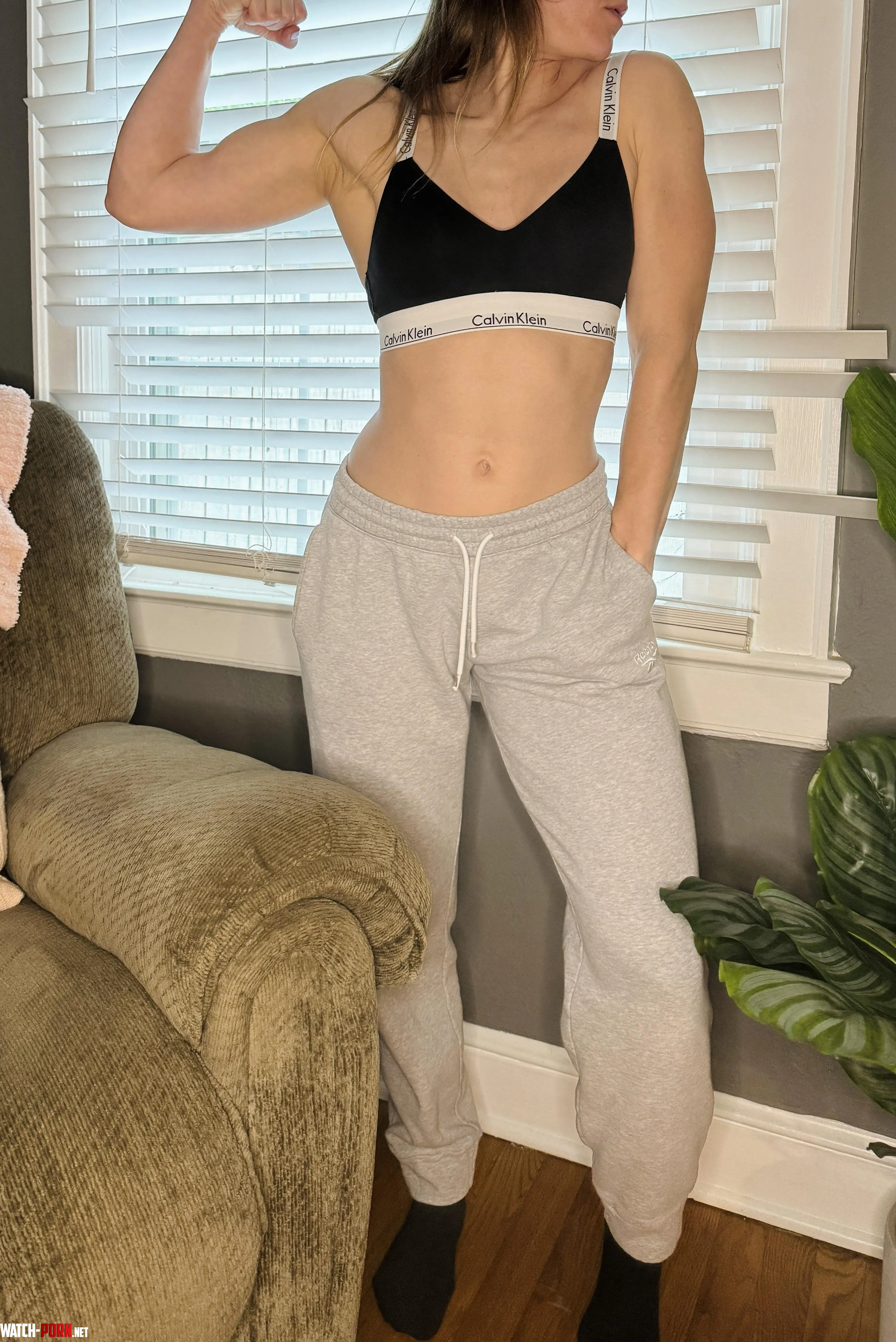 dont mind me flexing by DesirableCupcake
