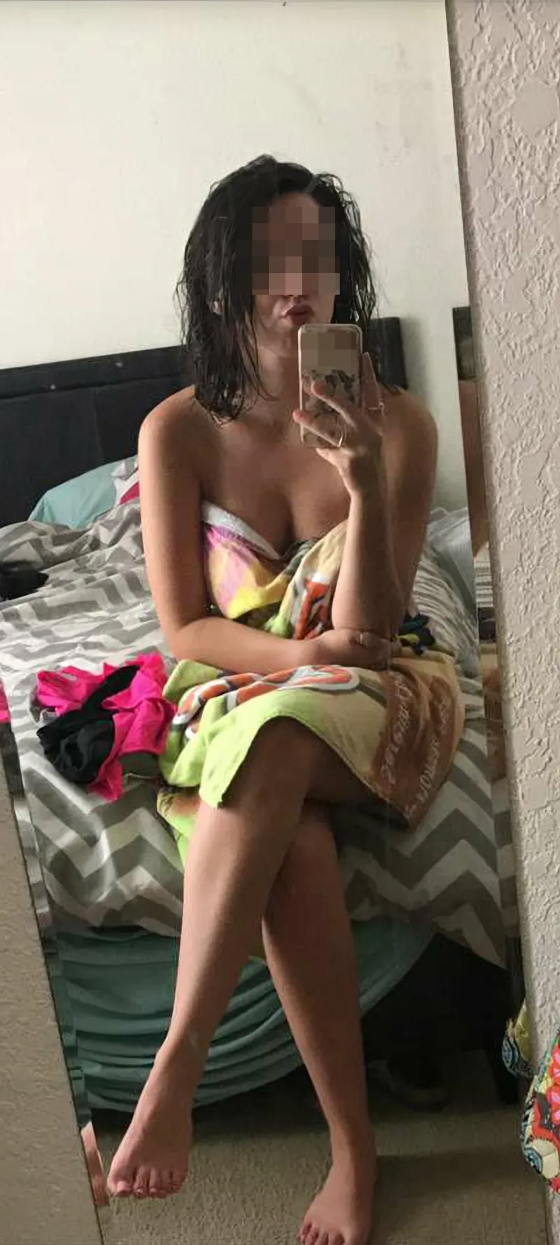 Thumbnail Invitation to Join: Nropmove's MirrorSelfie Journey