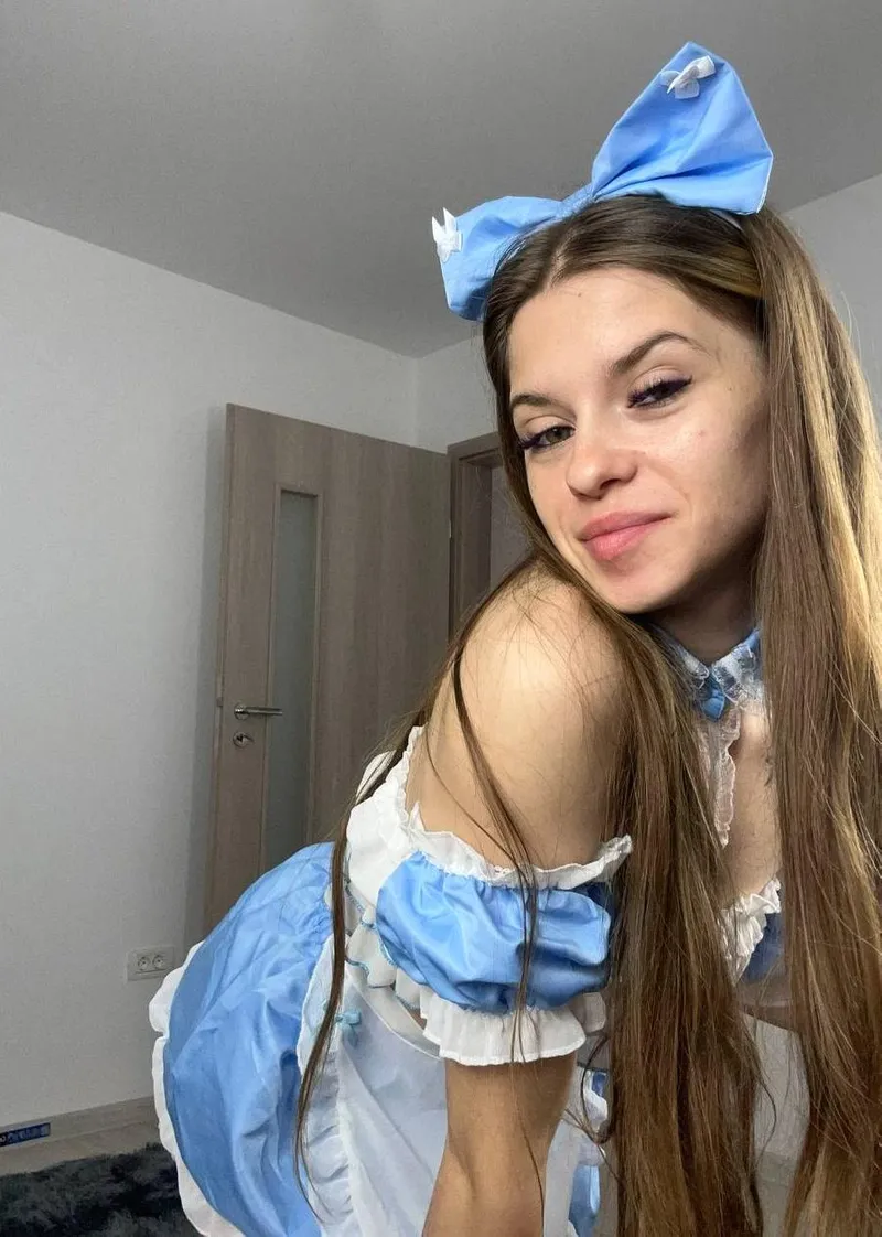 Thumbnail Jennyniria's Dilemma: Cleaning House in Barely-Legal Attire | barelylegalteens Playful