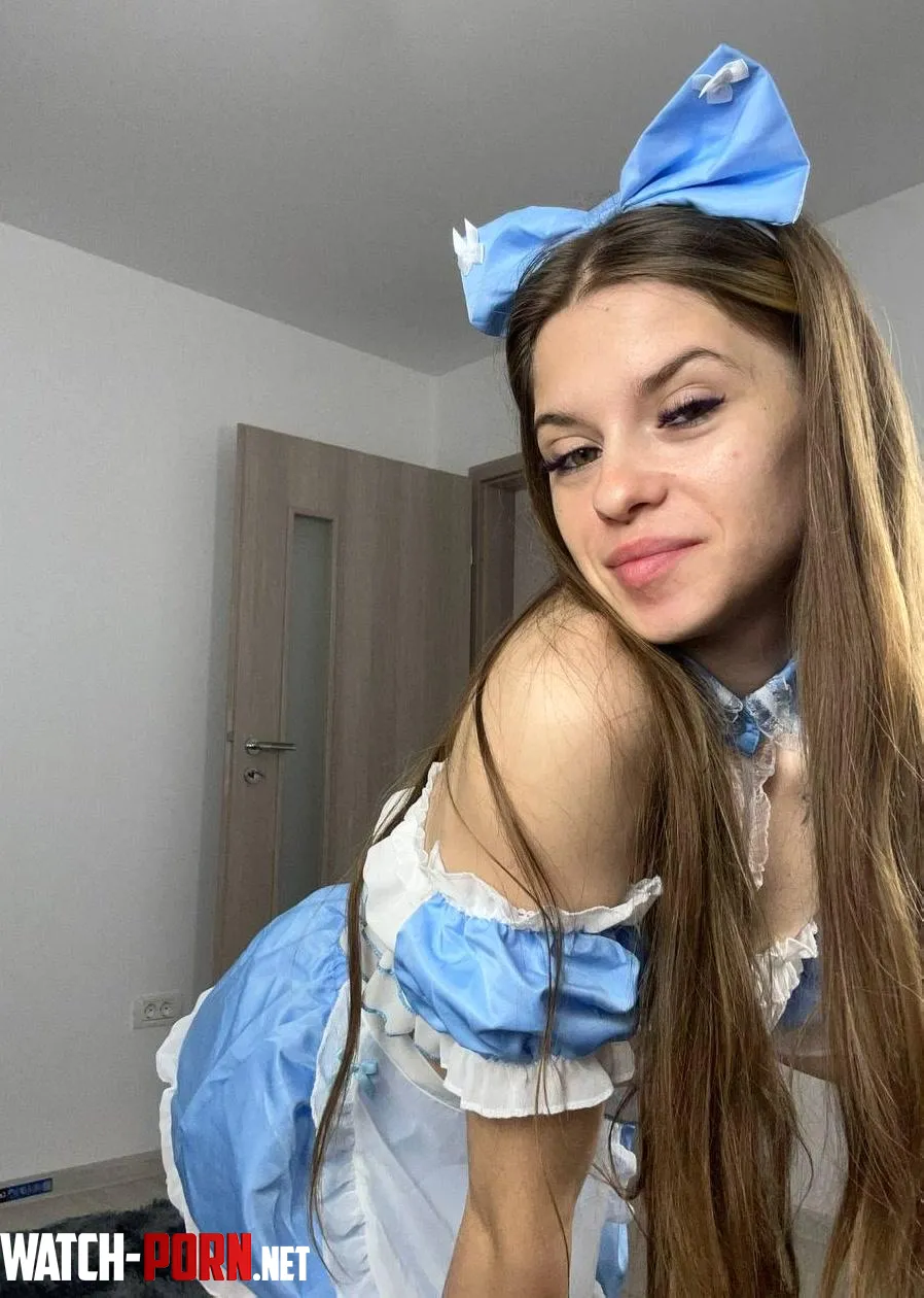 Can i clean the house dressed like that? Y or N by Jennyniria