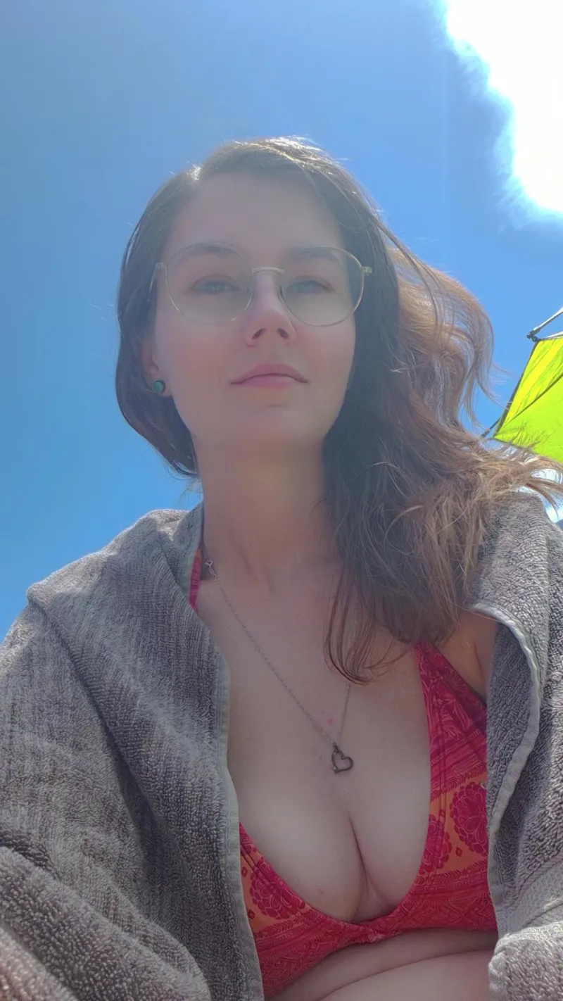 Thumbnail Adventure at the Waterslides: Join Jess_Rabbit6162's Journey