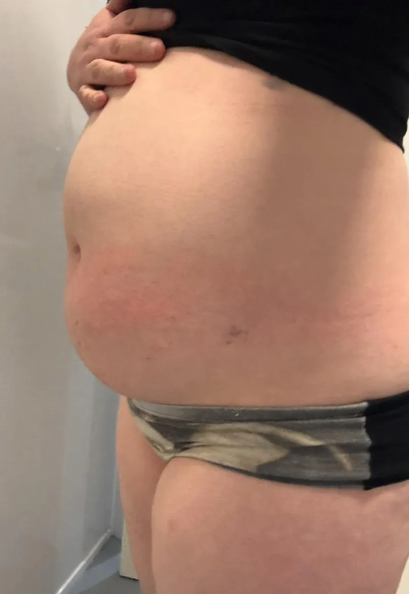 Thumbnail Feeling huge 🤭 by BellyGirl_2