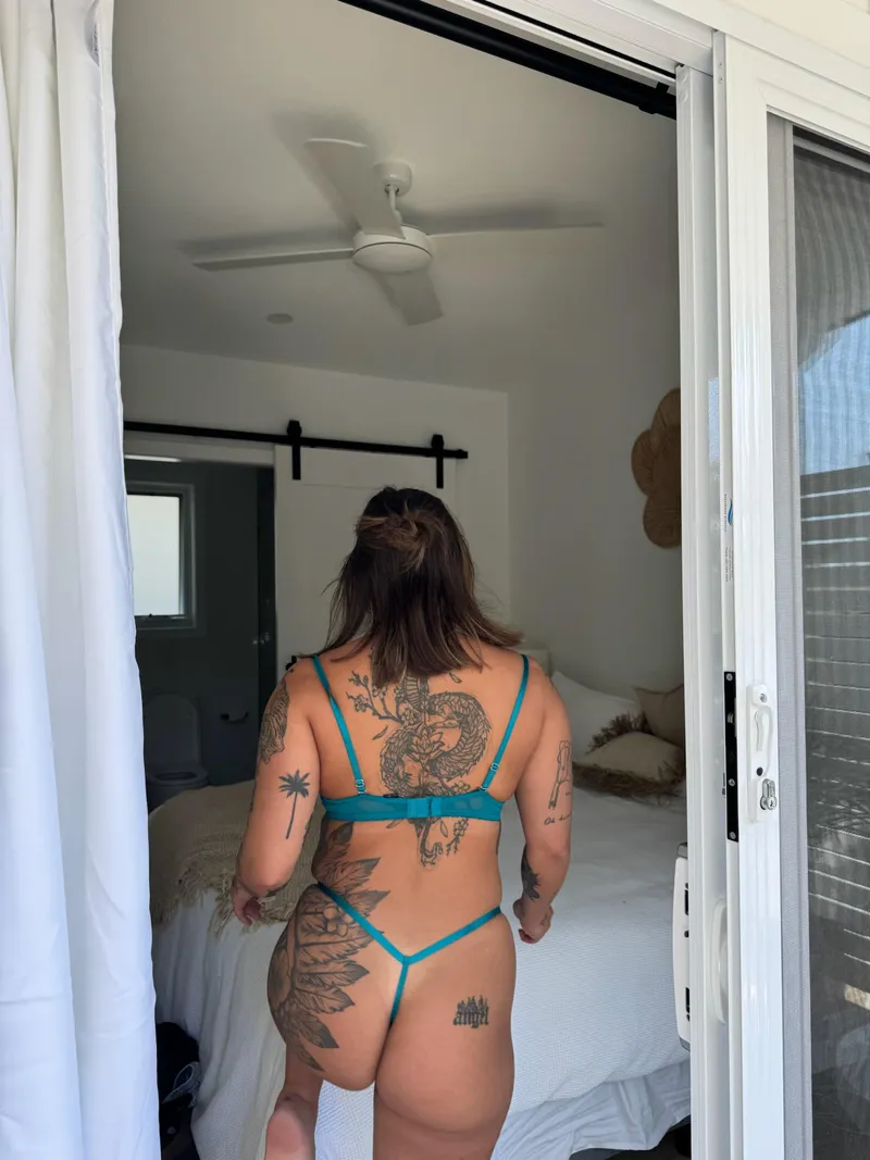 Thumbnail Ass or Tits: What's Your Preference? Engage Now by seyyyjenny