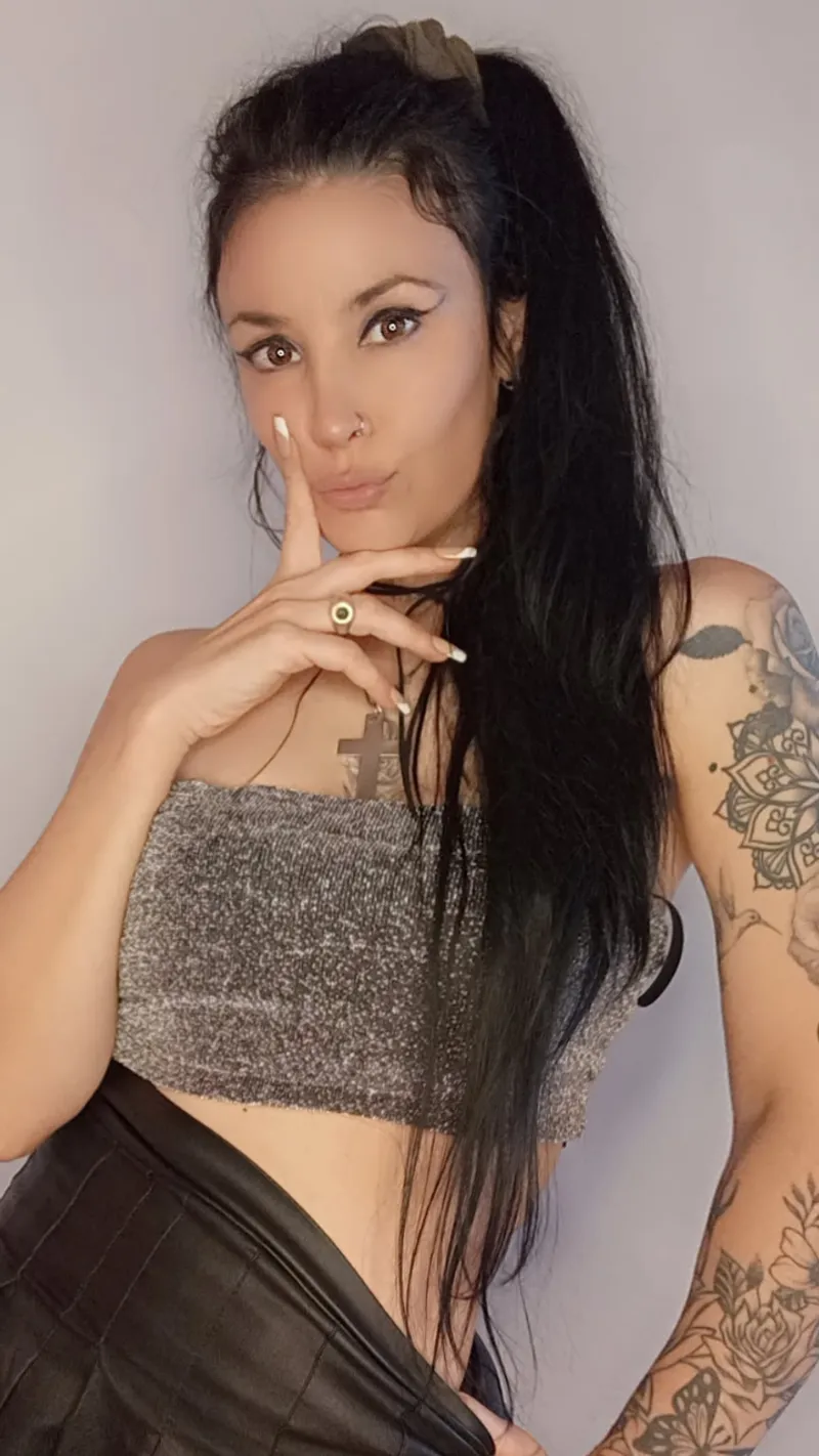Thumbnail My Tempting Ponytail...❤️‍🔥📸❤️‍🔥 | VERO_ISIDORI | Ponytails Category