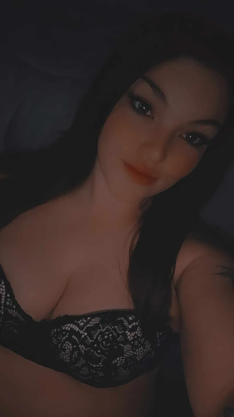 Thumbnail Begging for Passion: A Sultry Invitation | xxxAJ27xx
