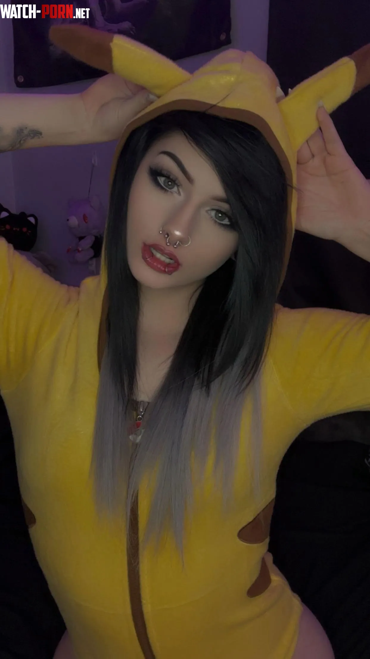 Pika girl by Xx_I_eat_zombies_xX